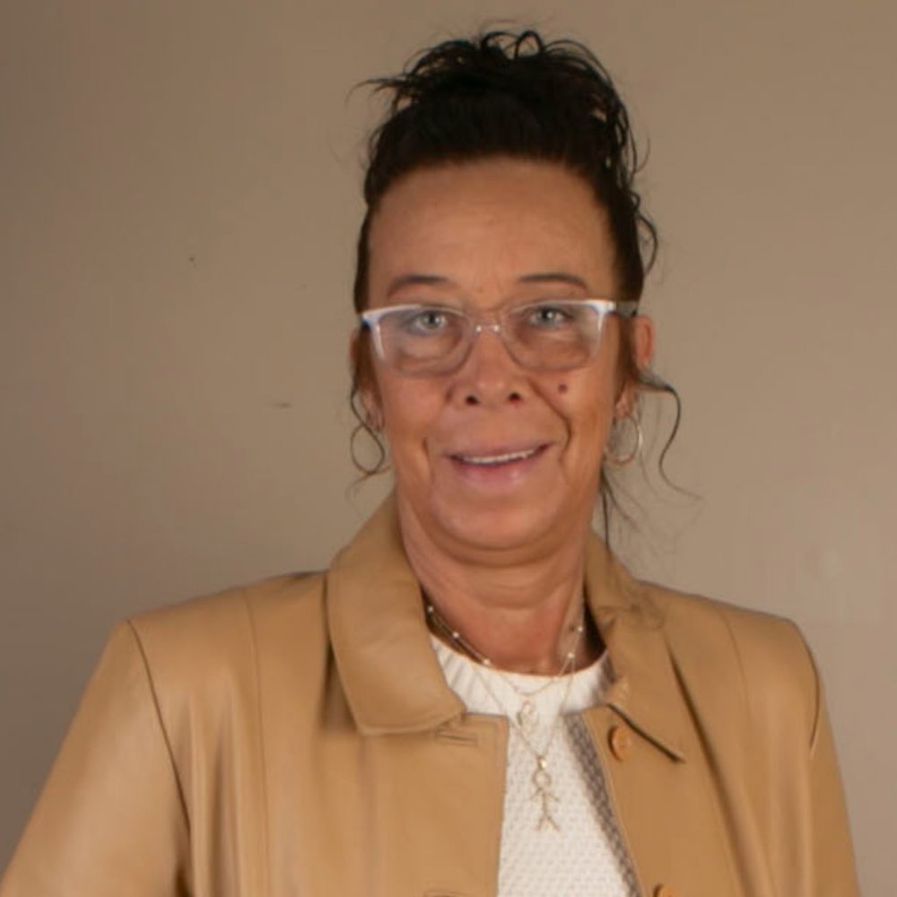Meet your Posher, Sandra